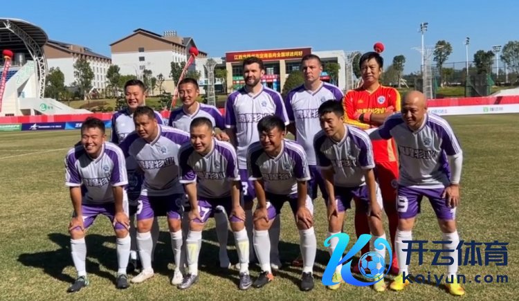 老甲A超等组：冯仁亮头球制胜体育录像/图片，天津老甲A队1-0慑服北京老男孩