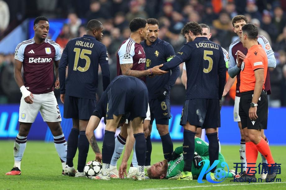 [图]罗杰斯绝杀被吹大马丁门线救险 维拉0-0尤文